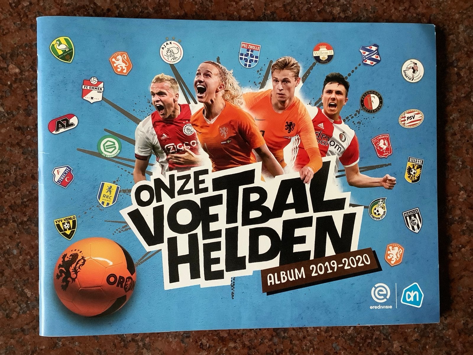 AH Voetbal Helden Album 2019-2020 Eredivisie, Ophalen of Verzenden, Zo goed als nieuw, Overige binnenlandse clubs, Boek of Tijdschrift