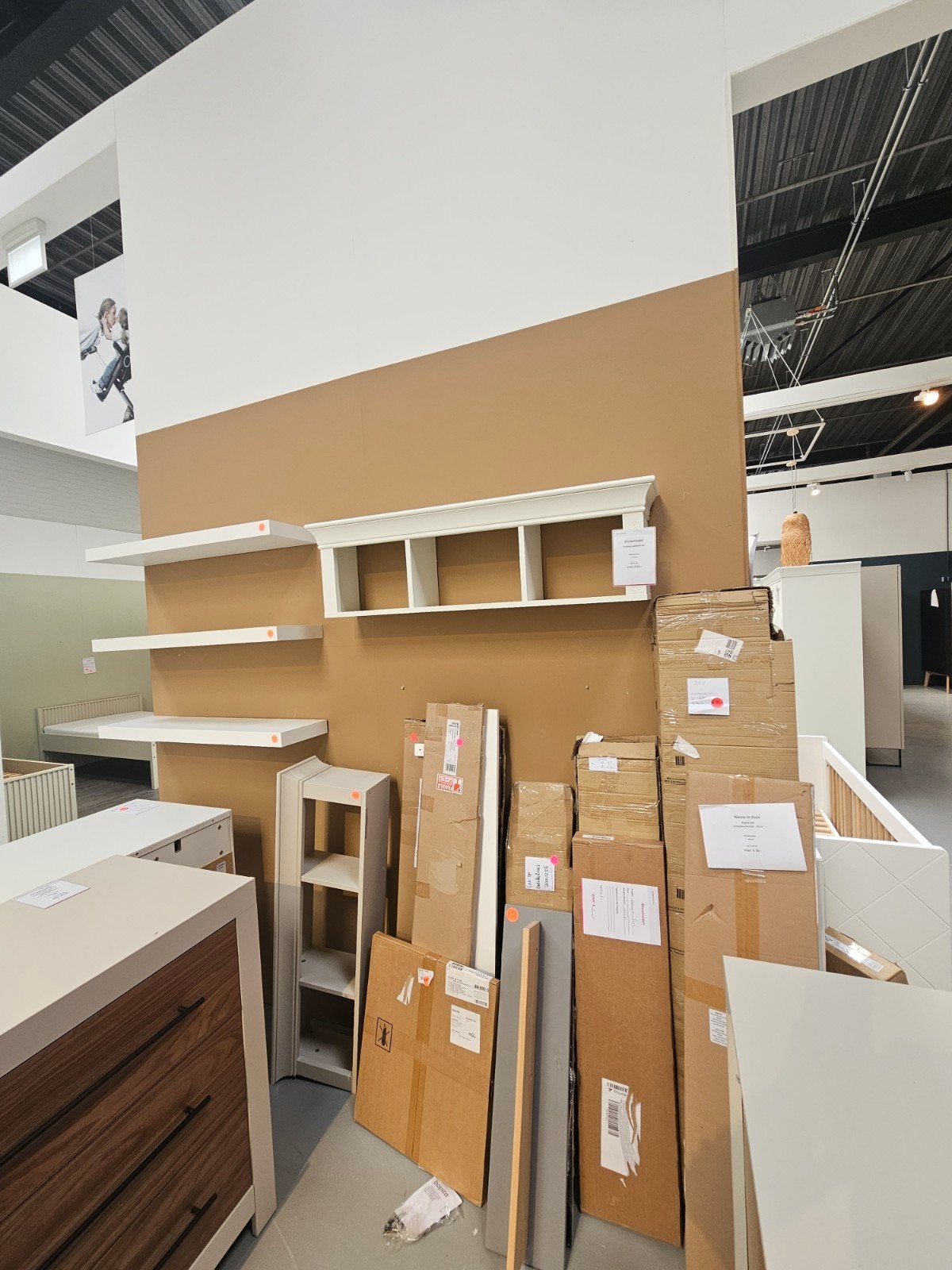 Showmodel outlet wandplanken, Ophalen, Zo goed als nieuw