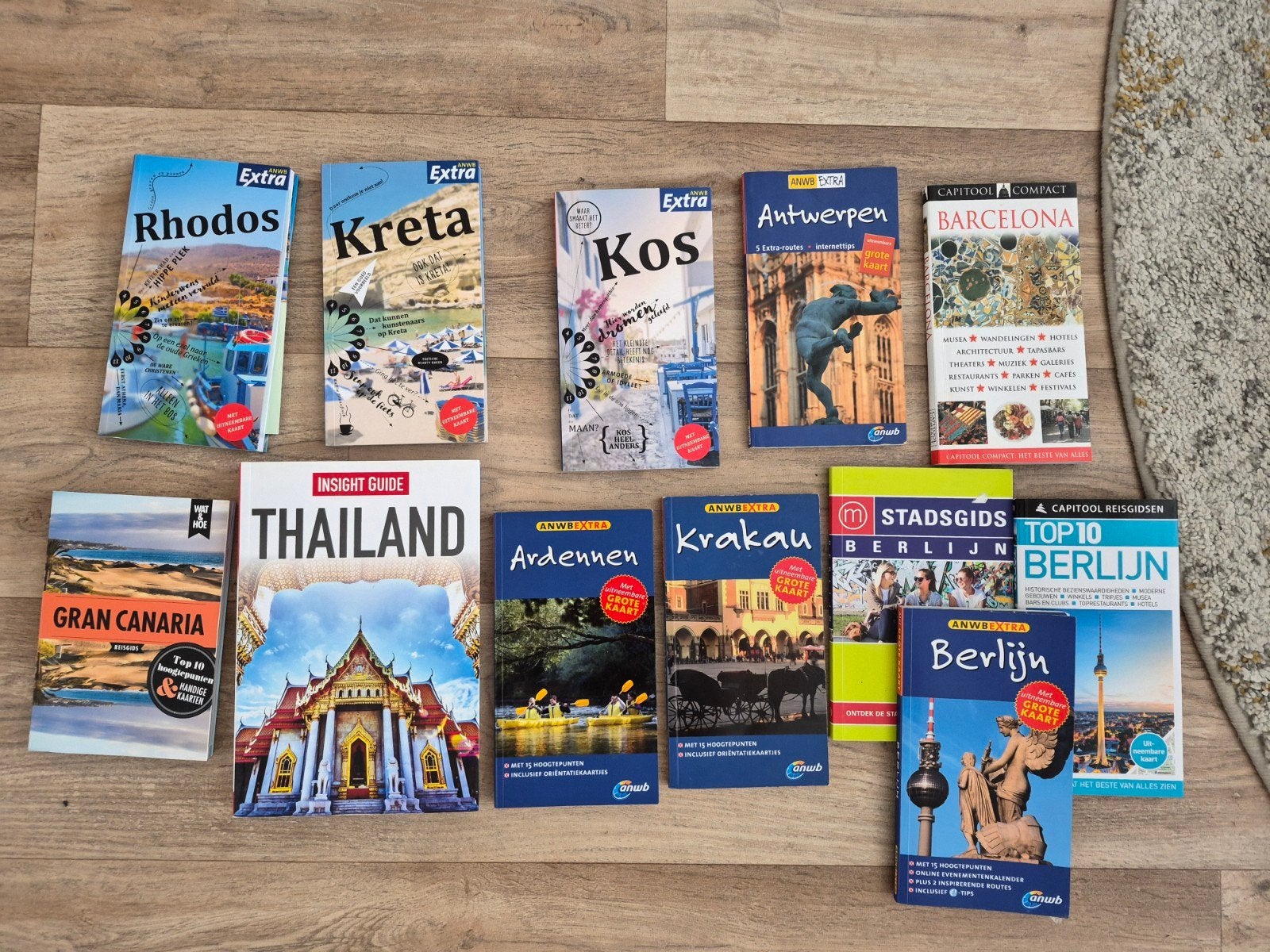 Diverse reisgidsen:, Gelezen, Europa, Ophalen of Verzenden, Reisgids of -boek