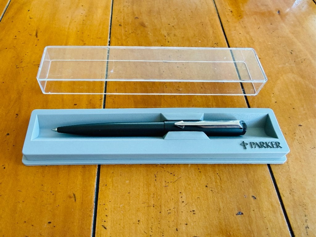Nieuwe Parker Vector Metalen Balpen Matzwart CT, Nieuw, Met doosje, Ophalen of Verzenden, Parker