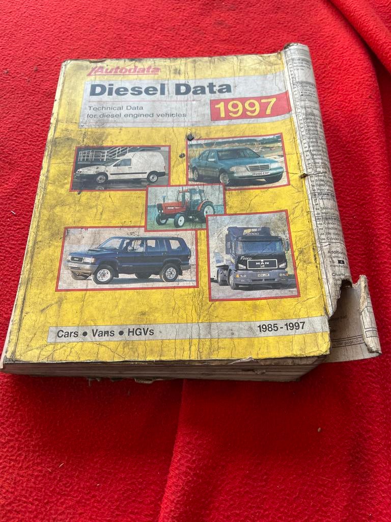 Autodata Diesel Data 1985-1997 - Technische Gegevens, Ophalen of Verzenden, Gelezen, Algemeen
