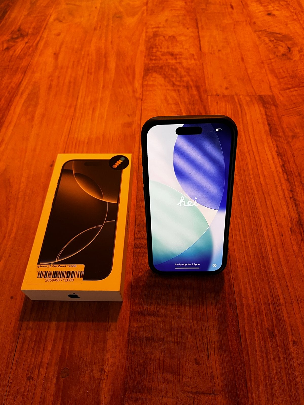 iPhone 16 Pro 128GB - Zeer Goede Staat met Originele Doos, Telecommunicatie, Mobiele telefoons | Apple iPhone, Ophalen, Zo goed als nieuw