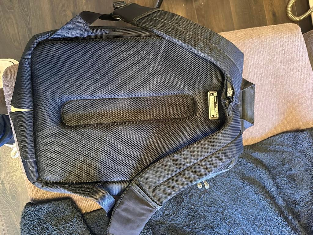 Booq laptop rugzak, Ophalen of Verzenden, 15 inch, Zo goed als nieuw, Rugzak