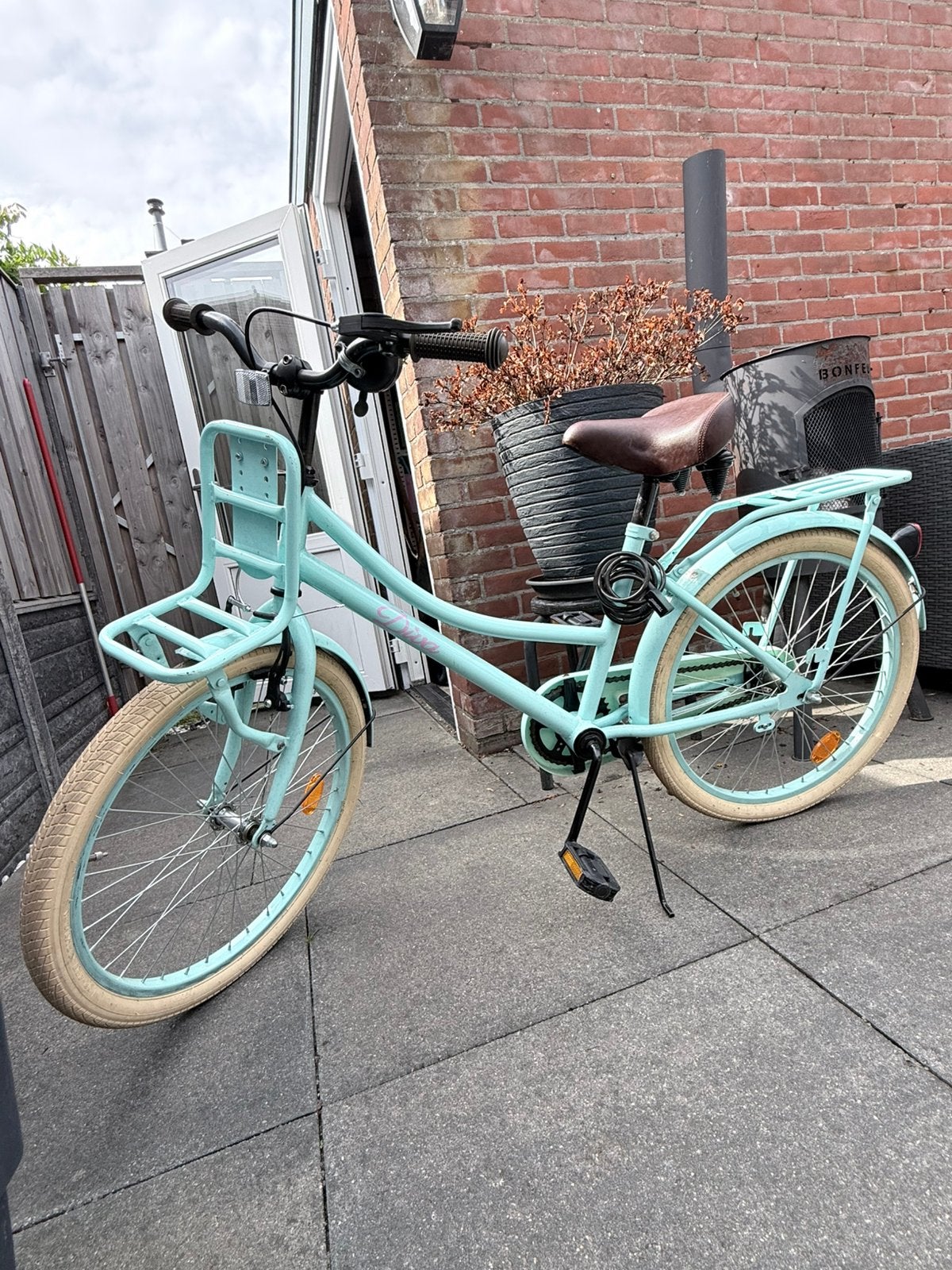 Diva Kinderfiets 22 inch, Ophalen, Zo goed als nieuw, 22 inch, Handrem