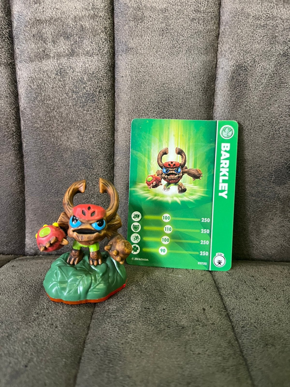 Barkley Skylanders Trap Team with Card, Spelcomputers en Games, Games | Overige, Avontuur en Actie, 2 spelers, Ophalen of Verzenden
