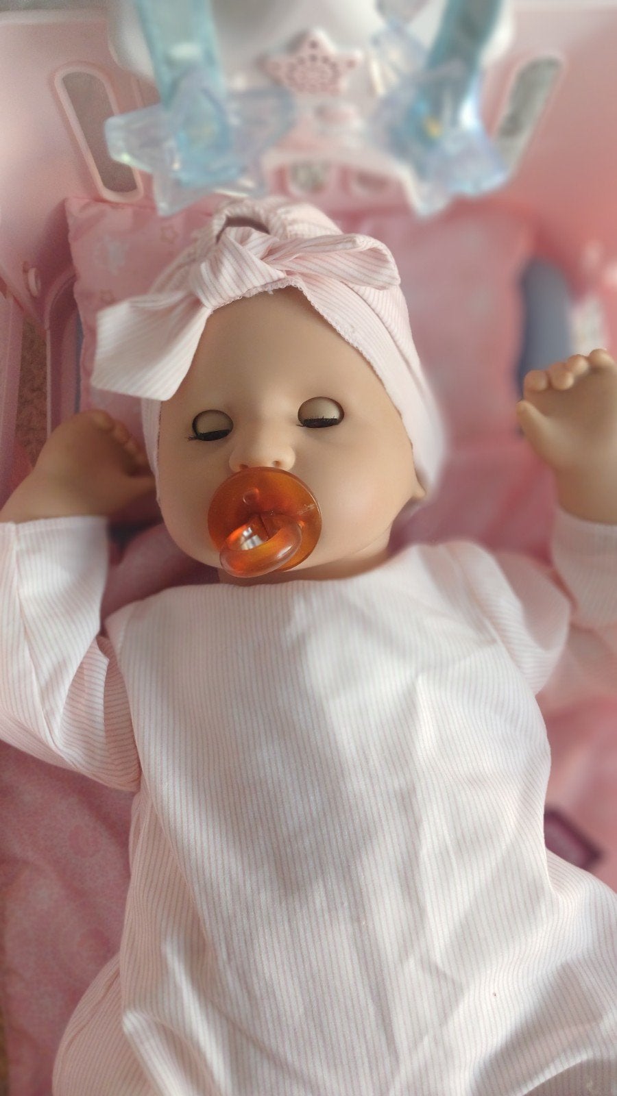götz babypop cookie 46 cm met annabel bed, Ophalen, Zo goed als nieuw, Babypop