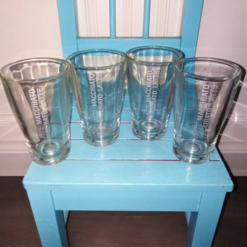 Latte Macchiato glazen witte belettering set van 4 stuks, Huis en Inrichting, Keuken | Servies, Ophalen, Glas of Glazen, Gebruikt