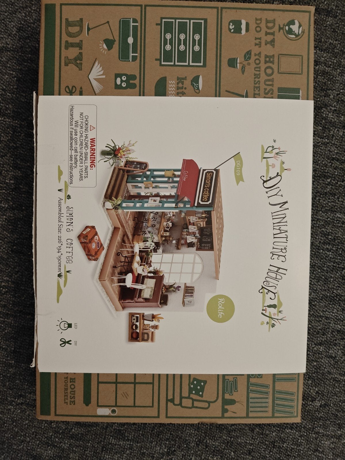 DIY Miniatuur Huisje - Simon's Coffee, Ophalen of Verzenden, Nieuw, Overige typen, Overige merken