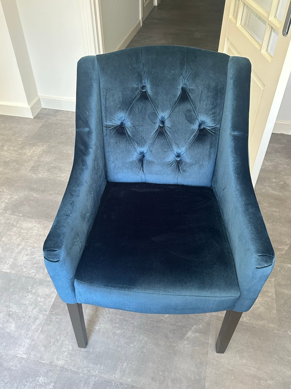 Blauwe fluwelen eetkamerstoelen en bank, Ophalen, Drie, Blauw, Zo goed als nieuw