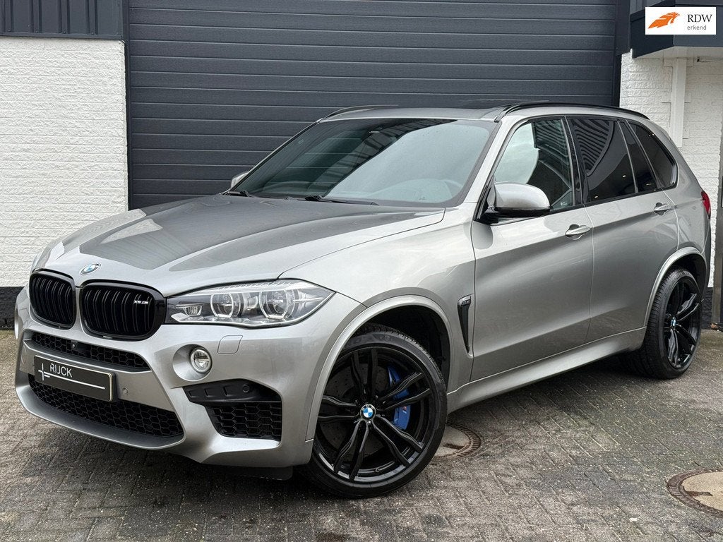 BMW X5 X5 M| 575pk|Pano|Head-Up|H&K|360|Dealer| X5M, Auto's, BMW, Gebruikt, 4395 cc, Leder, Bedrijf