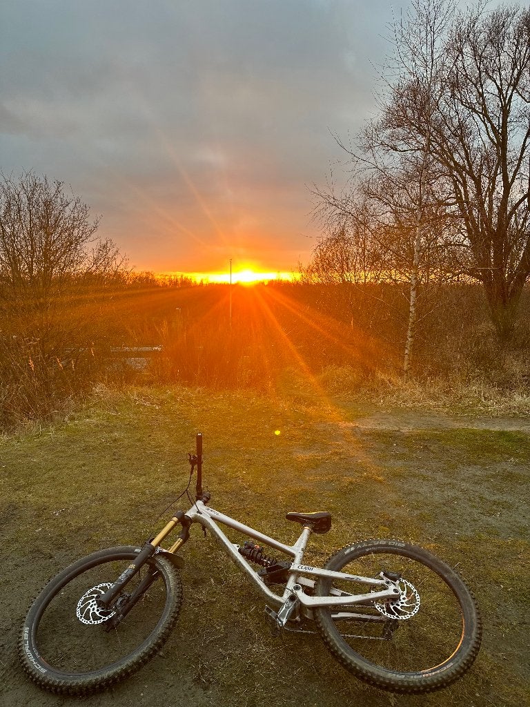 Commencal clash freeride dh maat large, Fietsen en Brommers, Fietsen | Mountainbikes en ATB, Overige merken, Ophalen of Verzenden