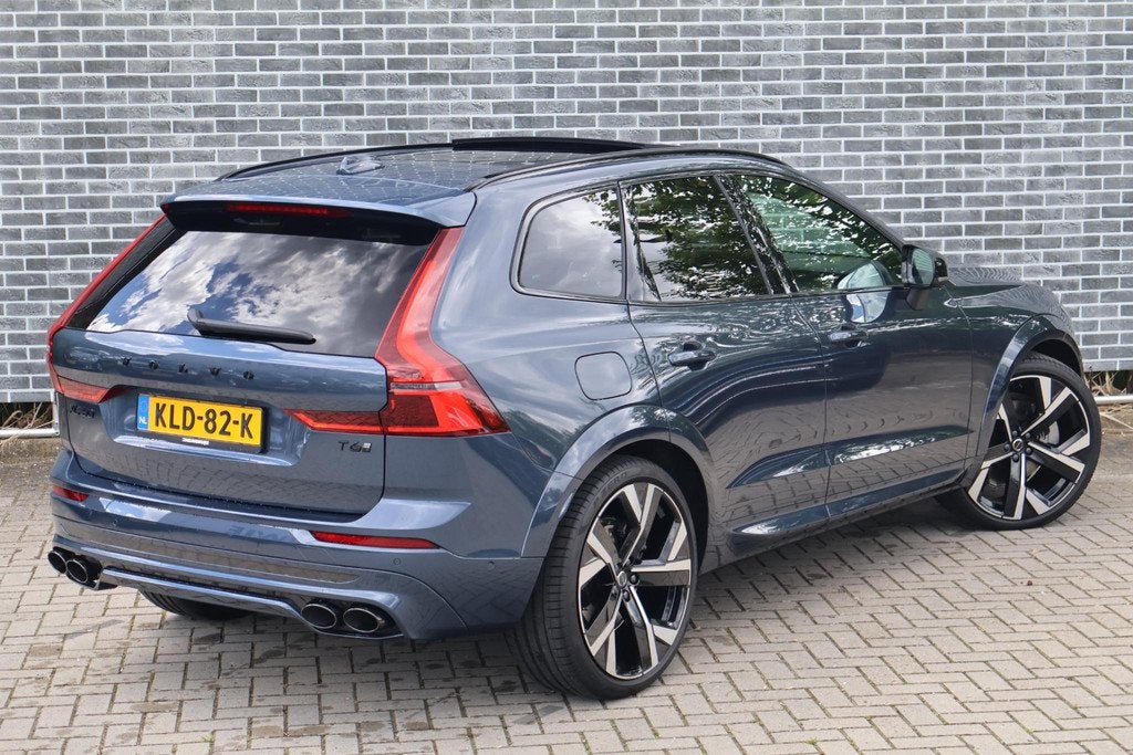Volvo XC60 T6 Plug-in hybrid AWD Plus Black Edition | Heico, Auto's, Volvo, Automaat, 12 maanden, Euro 6, 4 cilinders