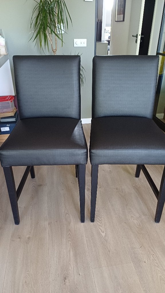 bar stoelen, Ophalen, Kunststof, 60 tot 90 cm, Zo goed als nieuw