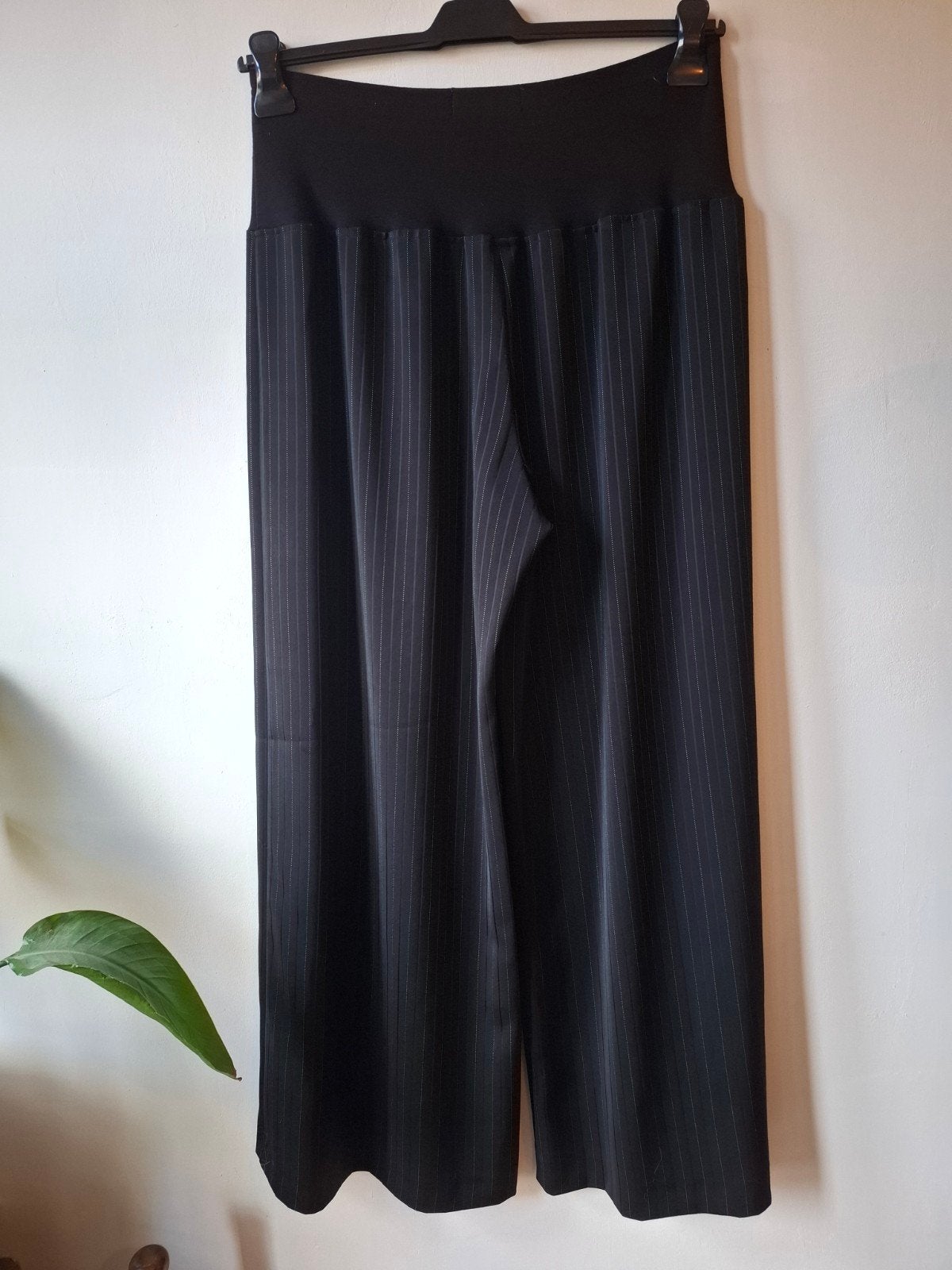 Carleoni chique wide leg pinstripe broek maat: 48 Feest!, Kleding | Dames, Carleoni, Zwart, Maat 46/48 (XL) of groter, Ophalen of Verzenden