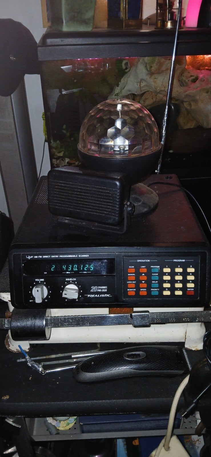 Realistic PRO-2020 ScannerType: VHF/UHF-ontvanger/scanner, Ophalen of Verzenden, Gebruikt, Minder dan 30 kanalen