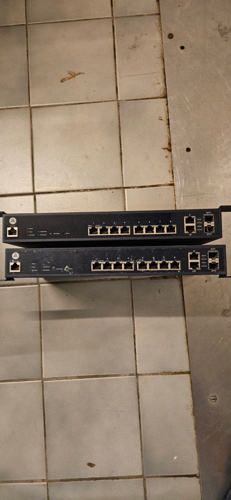 Open Mesh OM S8 8-poorts Gigabit PoE Cloud-Managed L2 Switch, Computers en Software, Netwerk switches, Ophalen of Verzenden, Gebruikt