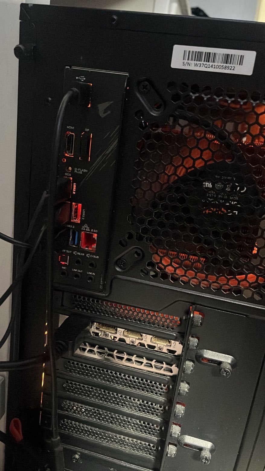 Gaming pc RX 6700 XT RYZEN 5 5600X 16 GB ram 1 TB ssd, Ophalen of Verzenden, Zo goed als nieuw, Gaming, SSD