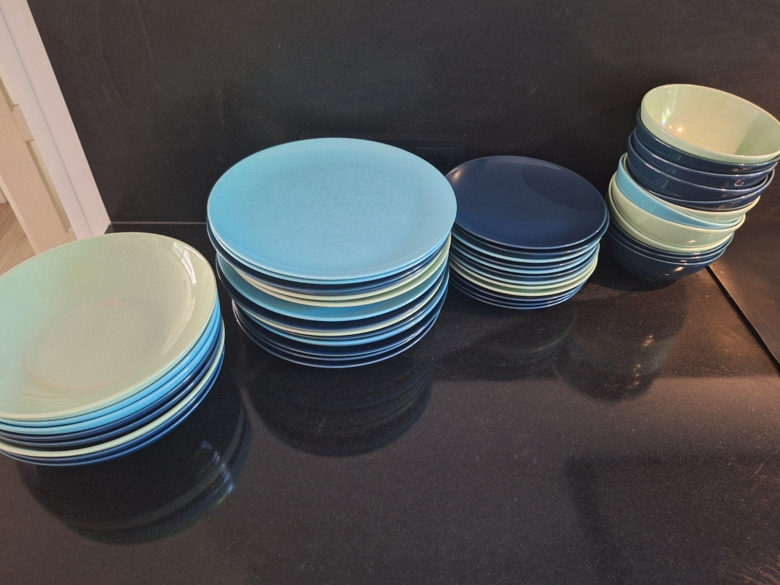 IKEA borden in 3 verschillende kleuren, Ophalen, Gebruikt, IKEA, Bord(en)