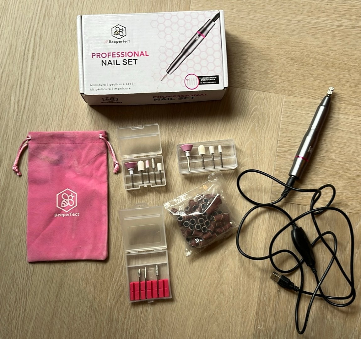 BeePerfect professionele nagelset Pedicure Manicure, Ophalen of Verzenden, Zo goed als nieuw, Overige typen