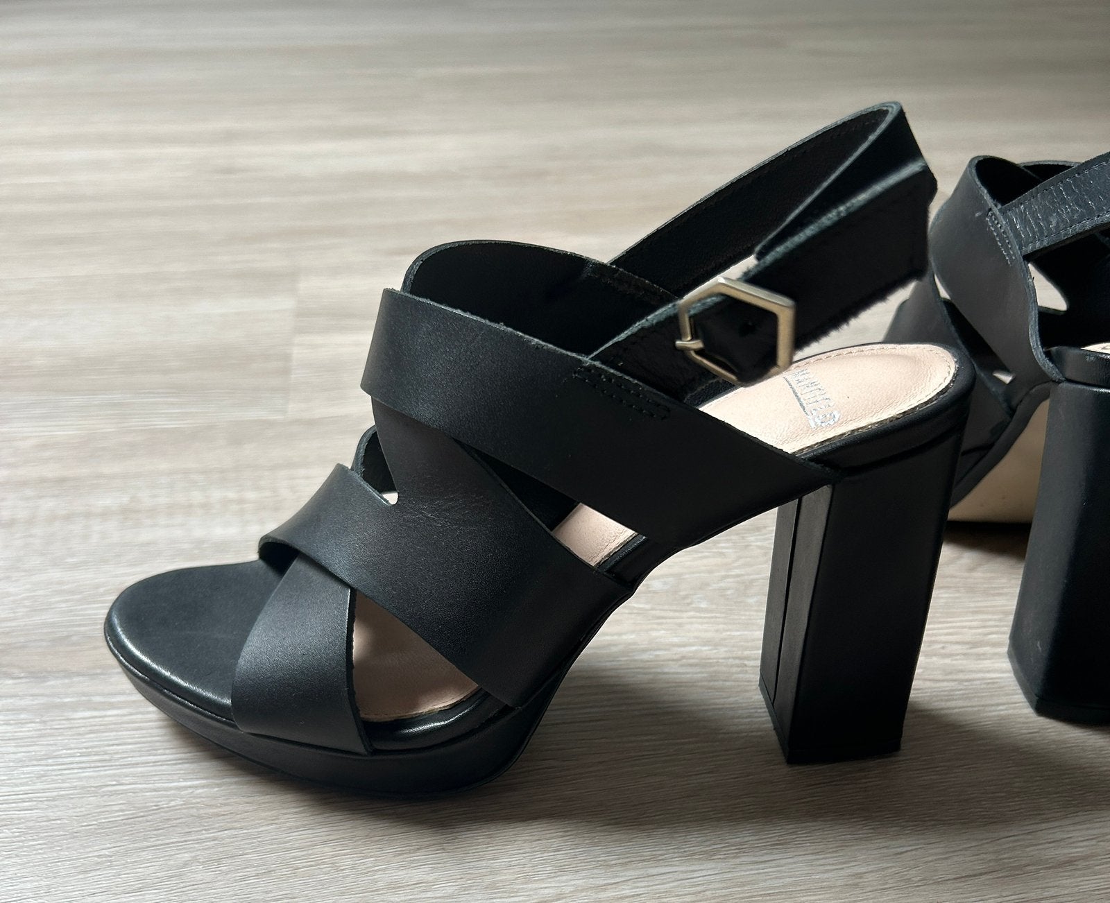 Zwart leder sandalen blokhak maat 38 Manfield, Ophalen, Zwart, Sandalen of Muiltjes, Zo goed als nieuw