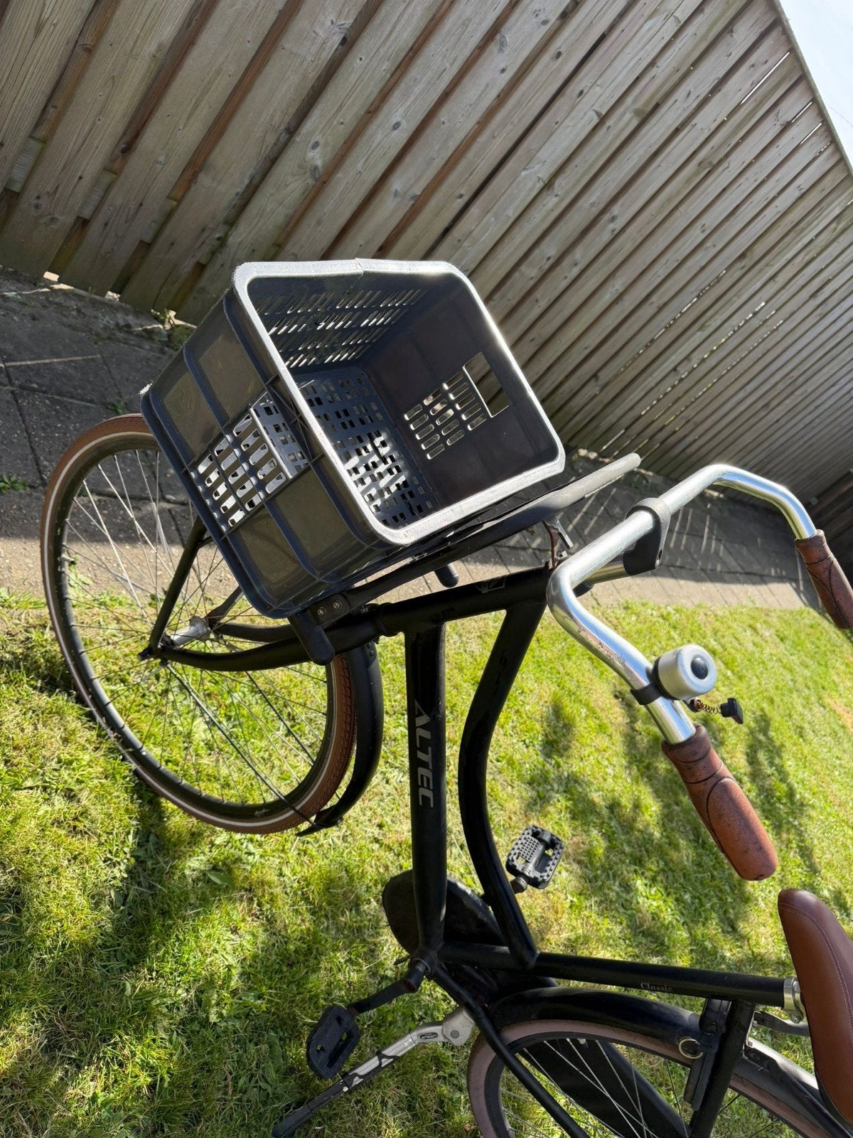 Altec Transportfiets - Uitstekende Staat met Mand, Fietsen en Brommers, Fietsen | Dames | Damesfietsen, 56 cm of meer, Ophalen