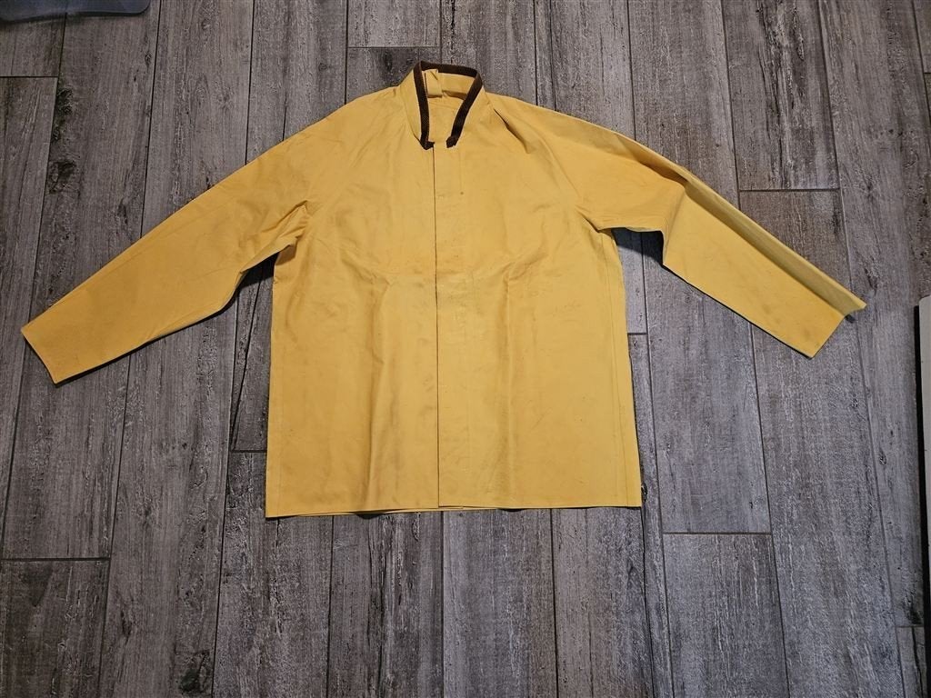 Zephron regenjas/werkjas geel [maat S], Kleding | Heren, Jassen | Winter, Ophalen of Verzenden, Gedragen, Geel
