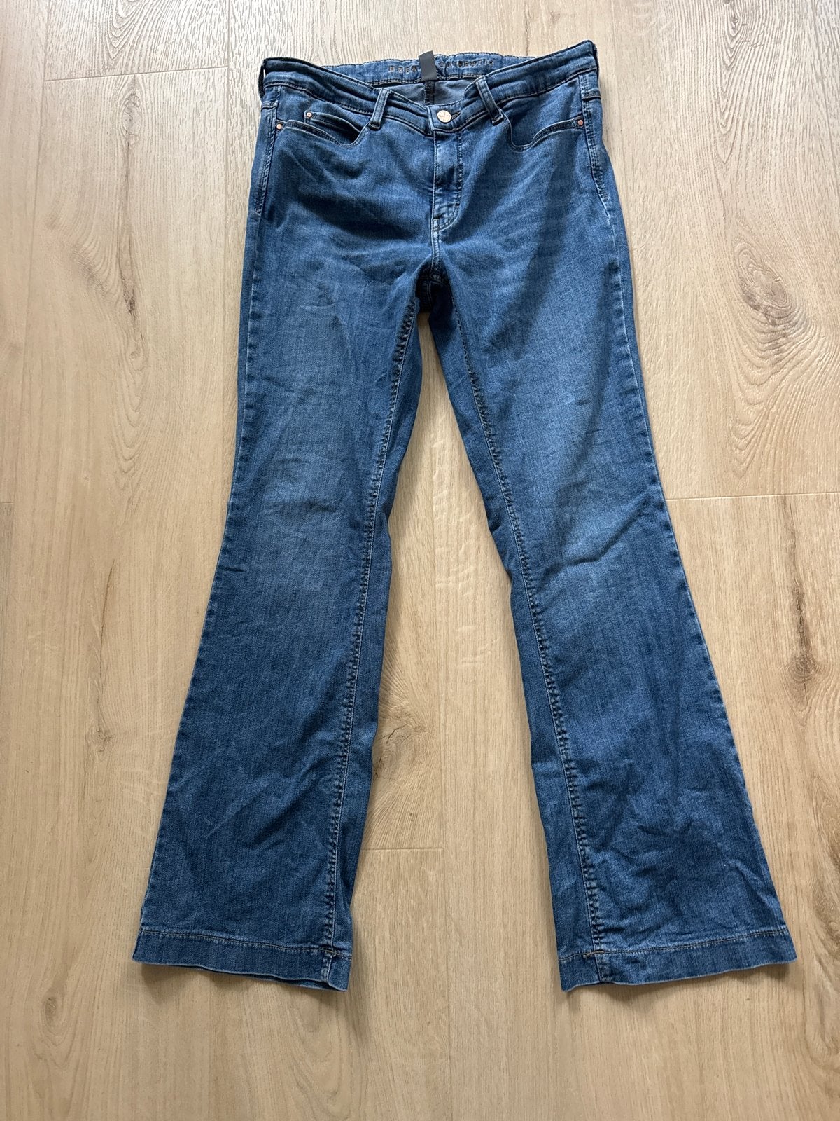 MAC Dream Boot Jeans - Maat 40/32, Ophalen of Verzenden, Zo goed als nieuw, Blauw, W30 - W32 (confectie 38/40)