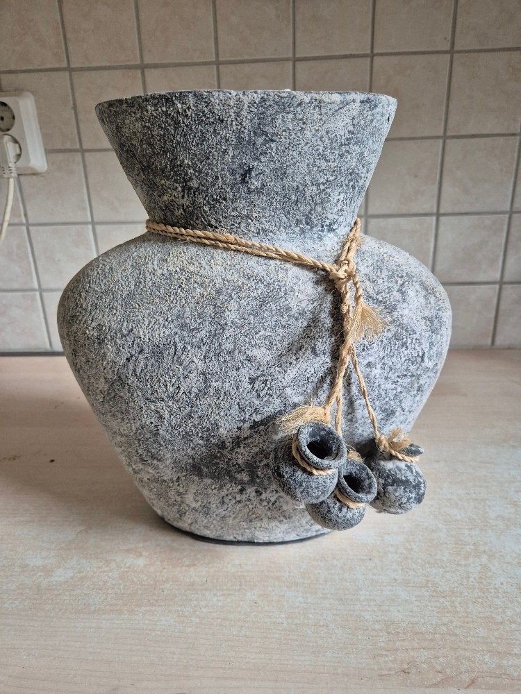 aardewerk vaas, Ophalen of Verzenden, Zo goed als nieuw, Grijs, Steen/keramiek