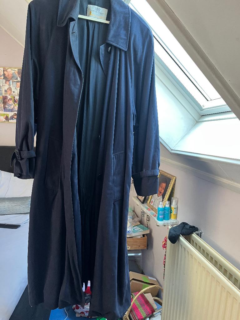 Damesjas, Ophalen of Verzenden, Zo goed als nieuw, Maat 42/44 (L), Blauw