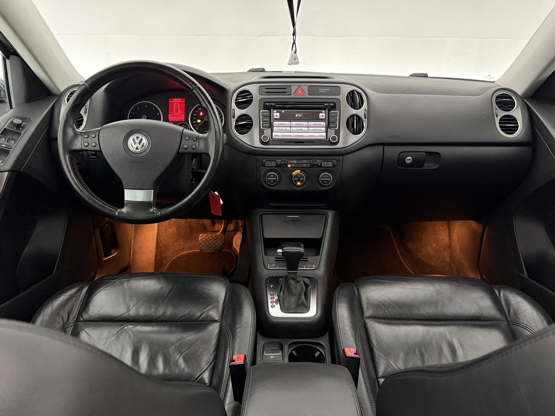 Volkswagen Tiguan 2.0 TSI 4Motion 200PK | Pano | Cruise | Cl, Auto's, Volkswagen, Automaat, Gebruikt, 4 cilinders, 1984 cc