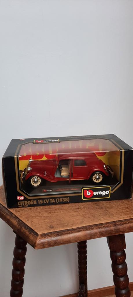 Burago Citroën 15 CV TA (1938) schaalmodel, Hobby en Vrije tijd, Modelauto's | 1:24, Ophalen of Verzenden, Nieuw, Auto, Bburago