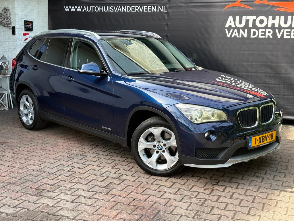 BMW X1 SDrive20i Limited Series, 192 PK! Cruise/Clima/PDC/Tr, Auto's, BMW, Euro 5, 4 cilinders, Blauw, Grijs
