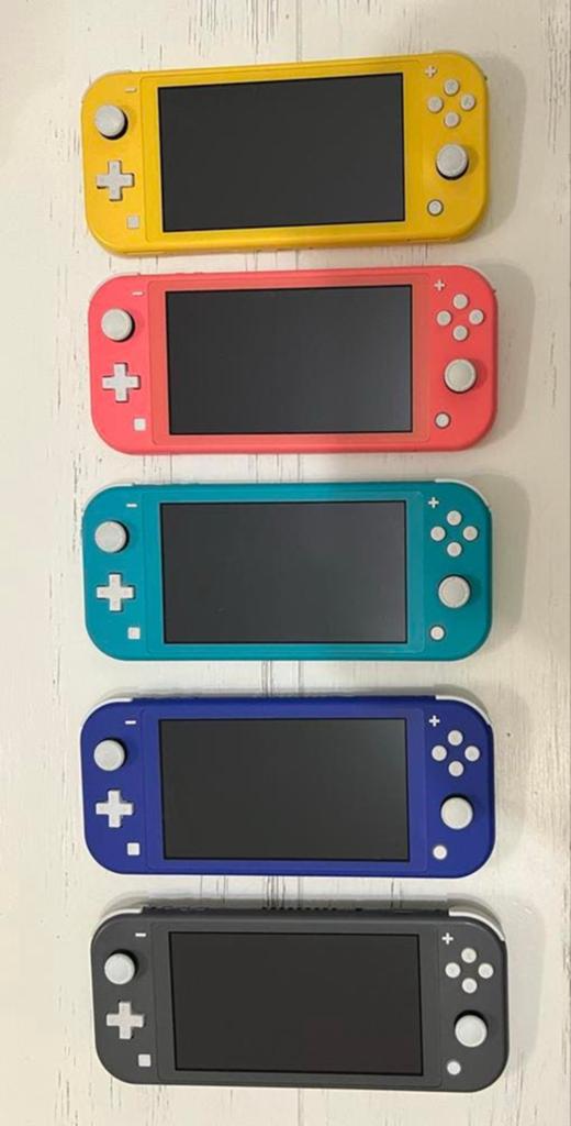 Nintendo Switch Lite - Diverse Kleuren Beschikbaar, Ophalen of Verzenden, Overige kleuren, Zo goed als nieuw