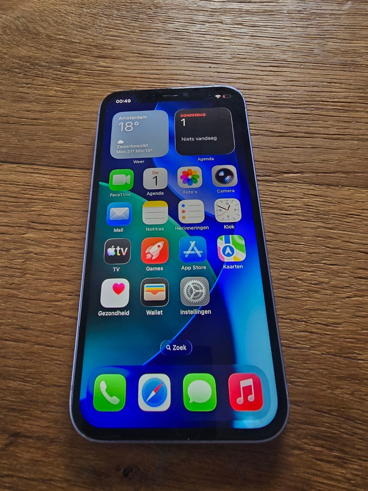 iPhone 12 Paars 128GB - Krasvrij scherm en achterkant, Telecommunicatie, 128 GB, Paars, 77 %, Ophalen of Verzenden