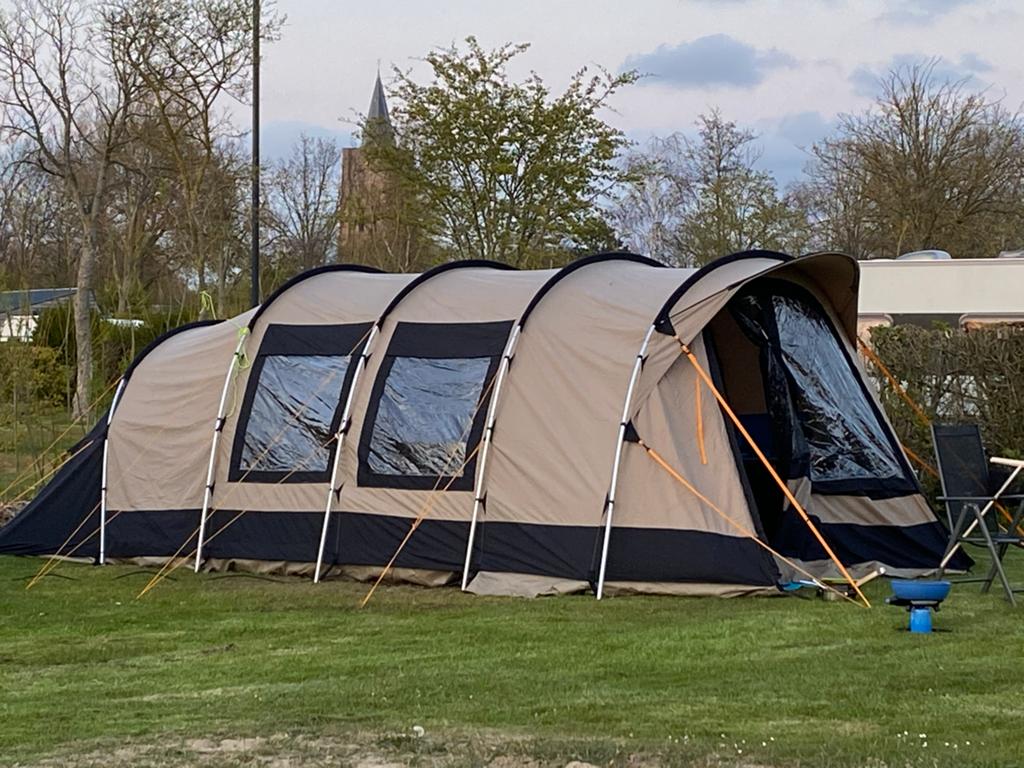 Redwood Birch tunneltent evt met bagagewagen en assecoires, Ophalen, Zo goed als nieuw, Tot en met 4