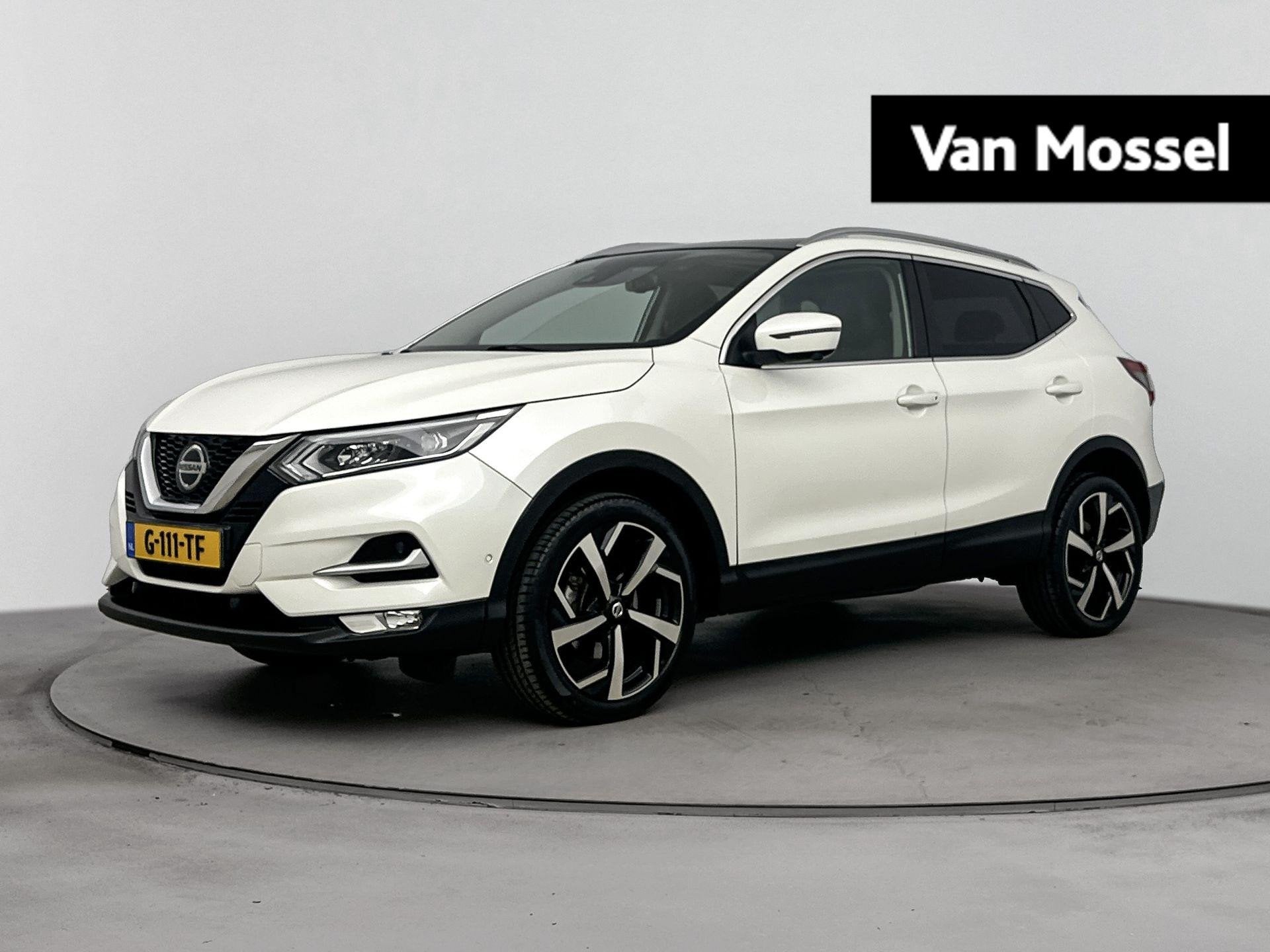 Nissan Qashqai 1.3 DIG-T Tekna 140PK | Trekhaak | Navigatie