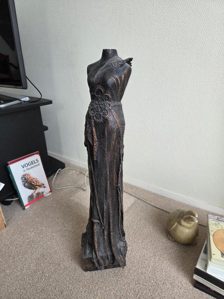 Beeld (vrouw), Ophalen, Gebruikt, Mens