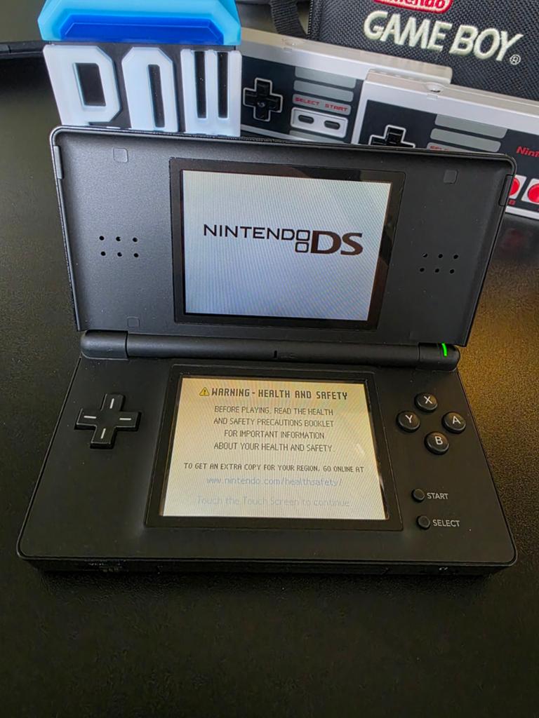 Nintendo DS Lite, Spelcomputers en Games, Spelcomputers | Nintendo DS, Ophalen of Verzenden, Zo goed als nieuw, DS Lite