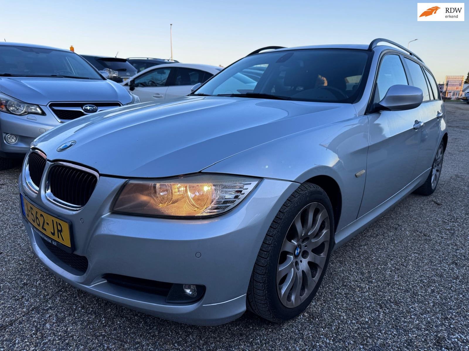 BMW 3-serie Touring 318i High Executive AUTOMAAT Dealer OH!, Auto's, BMW, Automaat, Euro 5, 1435 kg, Automatische klimaatregeling
