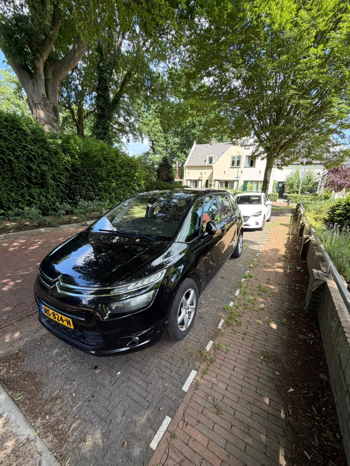 Citroën C4 (Grand) Picasso 1.6 E-hdi EGS 2013 Zwart, Auto's, Citroën, USB, 4 cilinders, 7 stoelen, Diesel