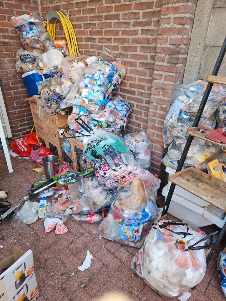 Afval/Grofvuil Ophaaldienst & Ontruimingen Service Limburg, Ophalen