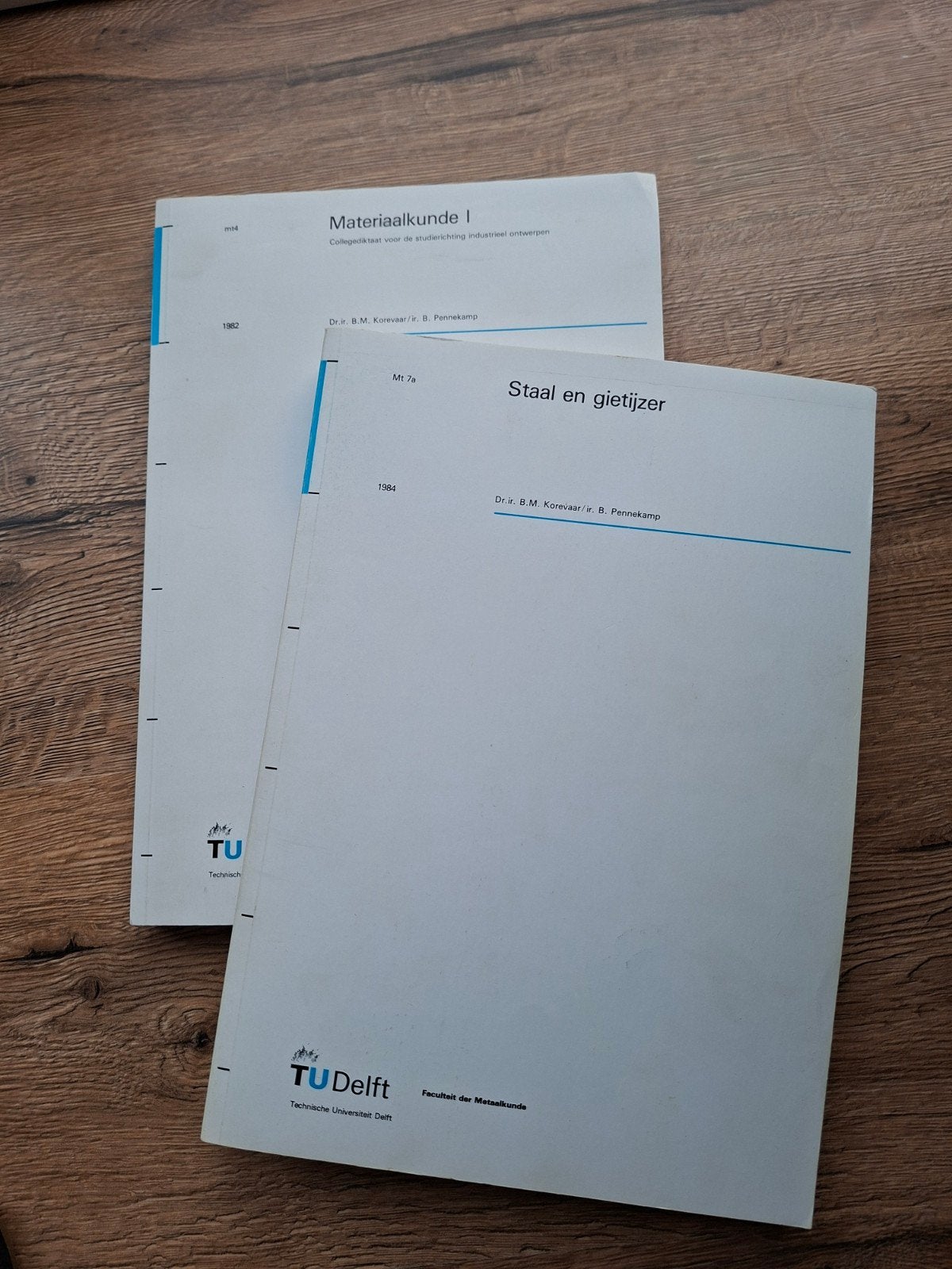 Materiaalkunde I & Staal en Gietijzer TU Delft, Boeken, Studieboeken en Cursussen, Gelezen, Dr. B.M. Korevaar / ir. B. Pennekamp