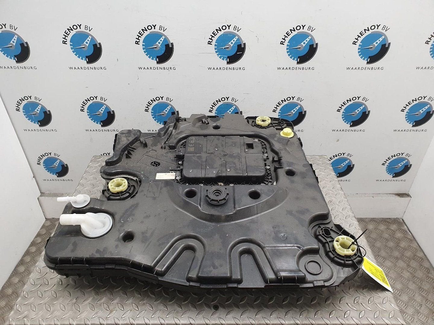 CITROEN C4 SHINE BLUEHDI 130  ADBLUE POMP 2023, Ophalen of Verzenden, Gebruikt, ARN erkend