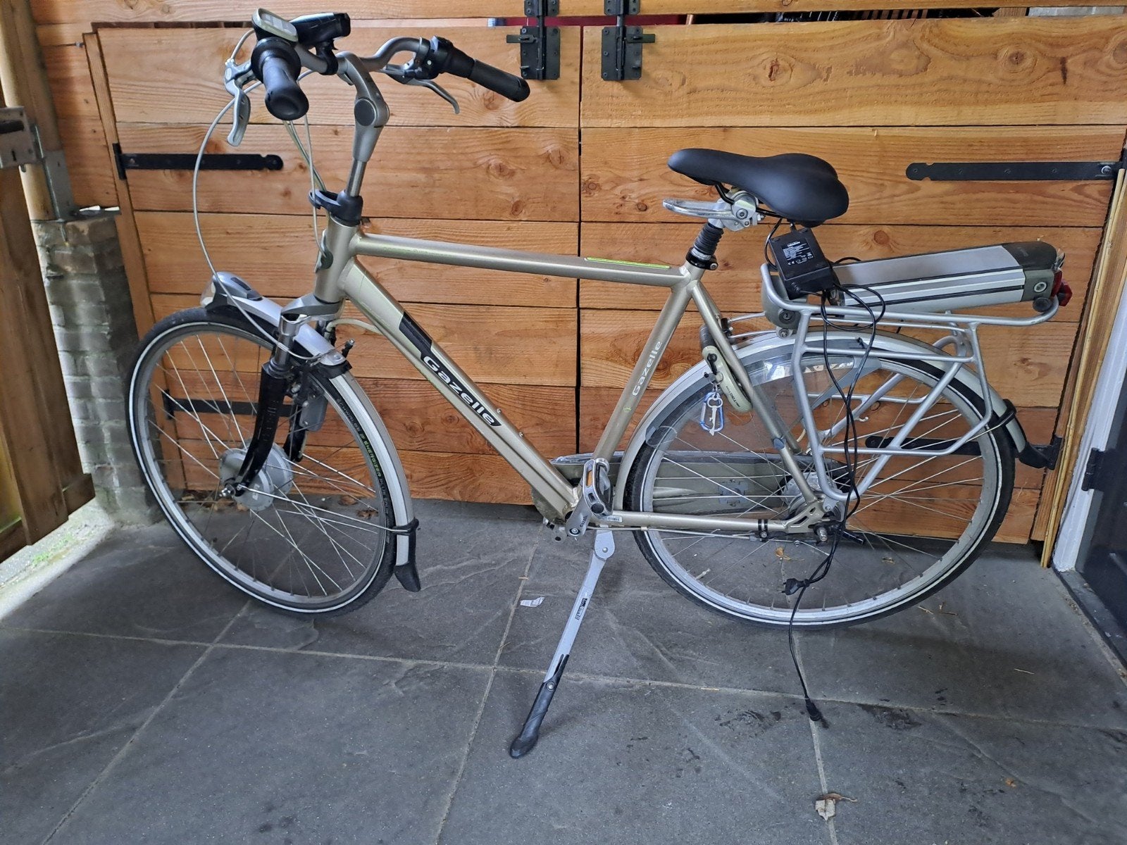 Gazelle heren fiets met defecte accu, Fietsen en Brommers, Fietsen | Heren | Herenfietsen, Ophalen of Verzenden, Gebruikt, Gazelle