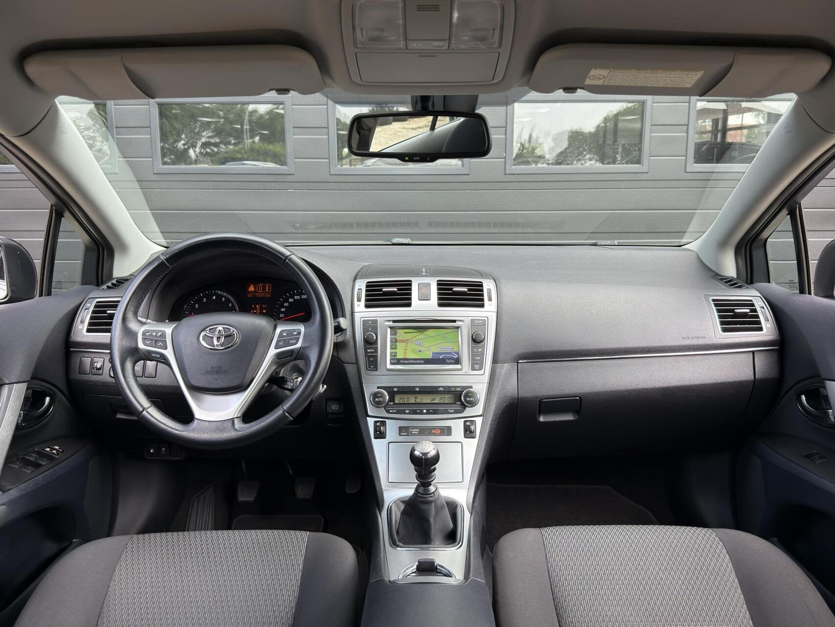 Toyota Avensis Wagon 1.8 VVTi|Facelift|1e eig.|Camera|Navi|B, Auto's, Voorwielaandrijving, Avensis, 4 cilinders, Blauw
