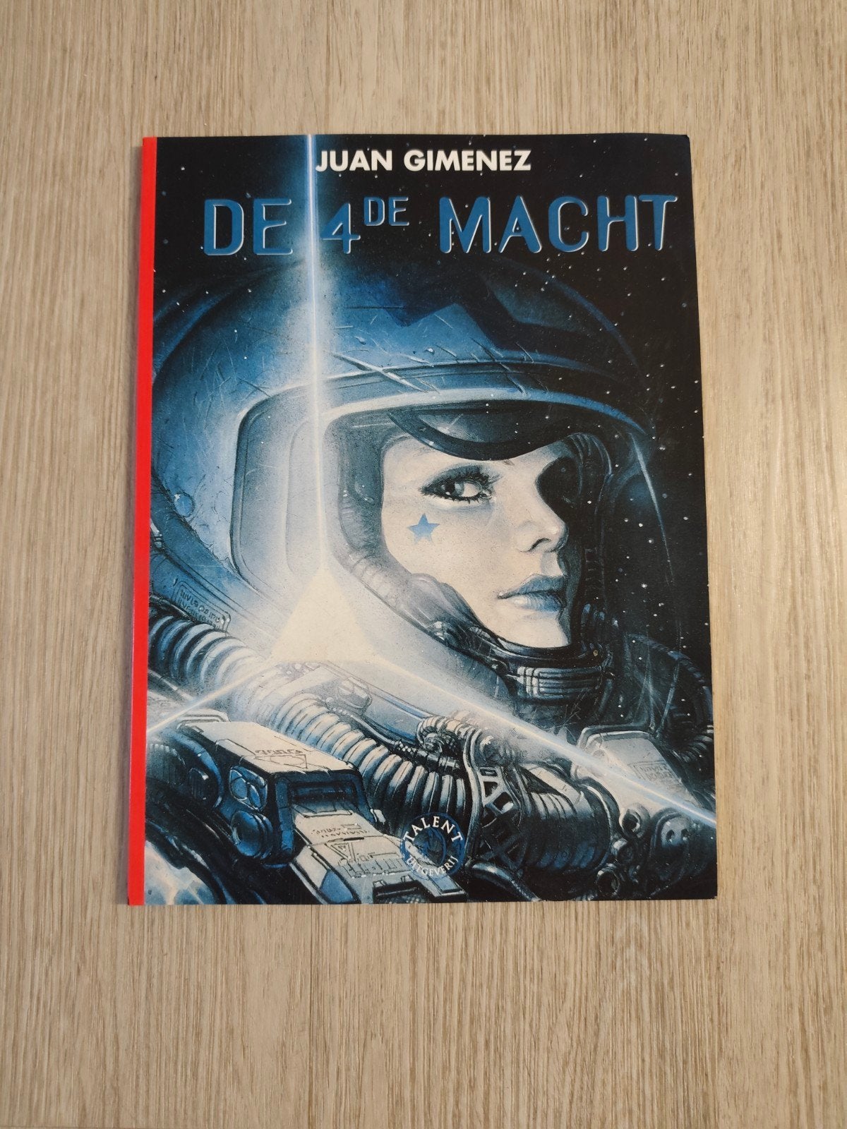 De 4e Macht - Juan Giménez (stripboek), Ophalen of Verzenden, Gelezen, Juan Giménez