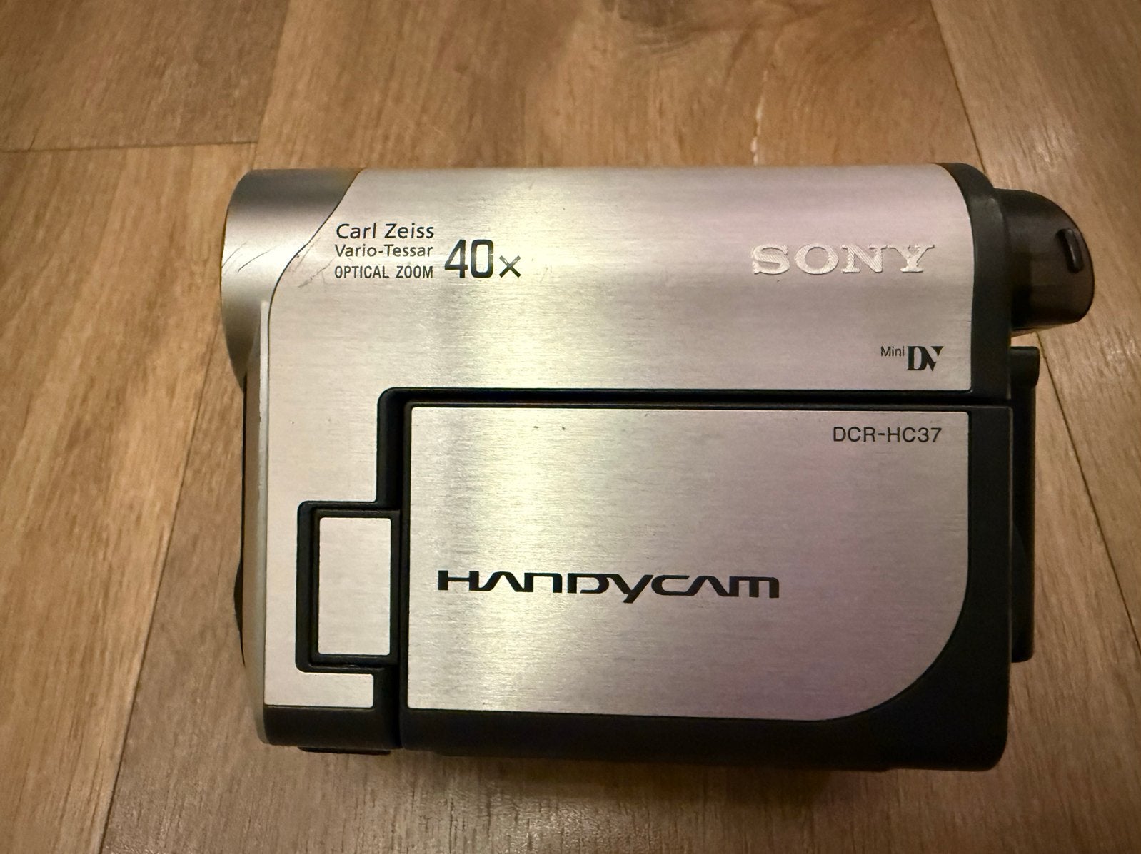 Sony DCR-HC37 Mini DV Camcorder - Digitaliseer je herinnerin, Audio, Tv en Foto, Mini dv, Gebruikt, 20x of meer, Ophalen of Verzenden