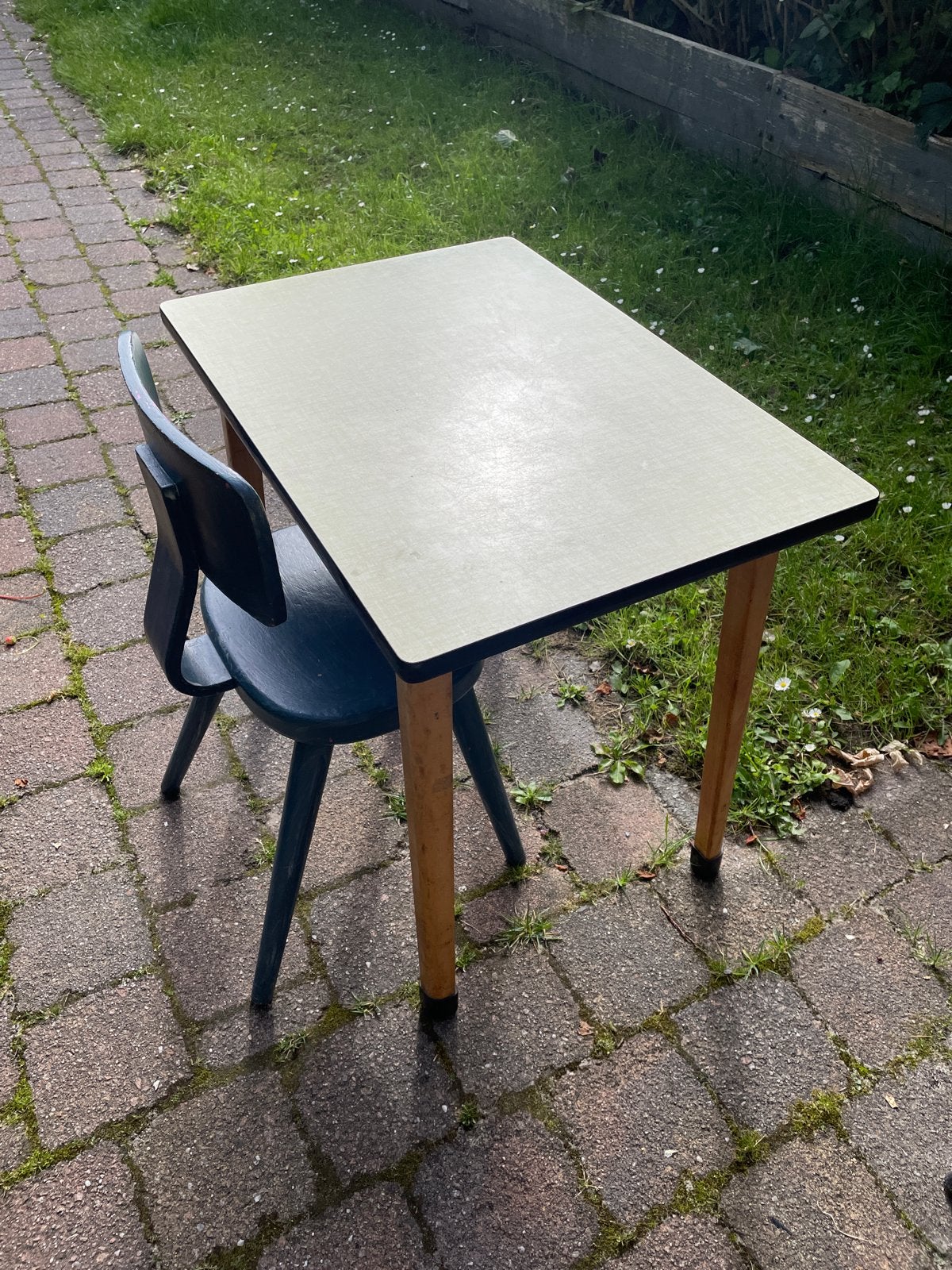 Kindertafel met stoel, Ophalen, Gebruikt, Tafel(s) en Stoel(en)