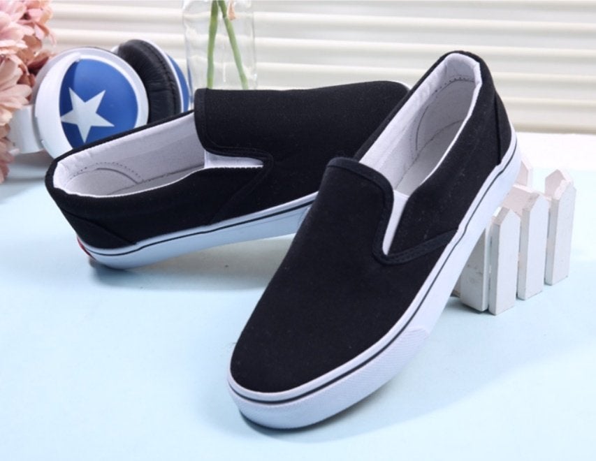 Dames zwart met wit sneakers maat 38, Zwart, Nieuw, Ophalen of Verzenden, Sneakers of Gympen