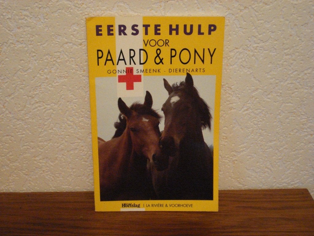 Eerste hulp voor paard en pony, Ophalen of Verzenden, Gelezen, Paarden of Pony's